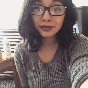 Meet your Posher, Adriana